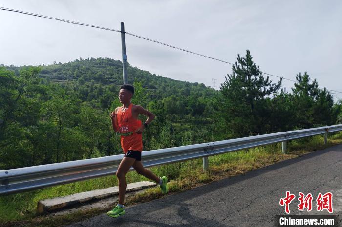 森林中国·健康跑首站落地宁夏泾源：12.6公里赛